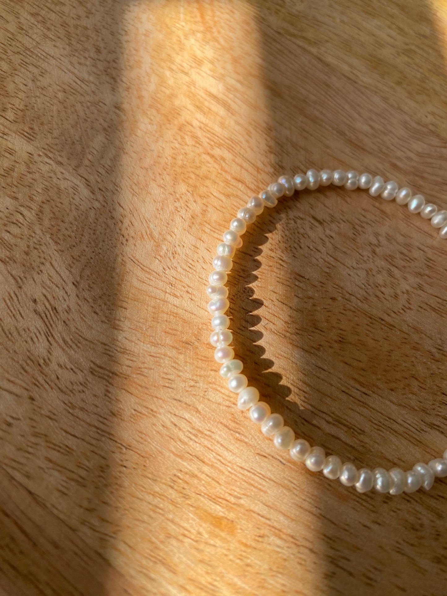 Pearl bracelet with sterling silver extender chain